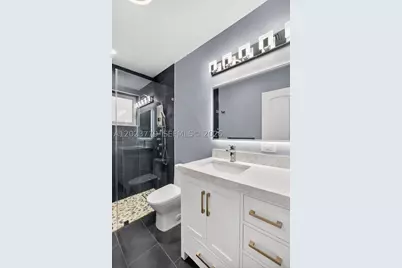 709 NW 9th, Hallandale Beach, FL 33009 - Photo 30