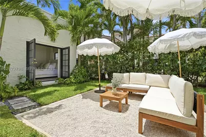 1220 Cordova, Coral Gables, FL 33134 - Photo 16