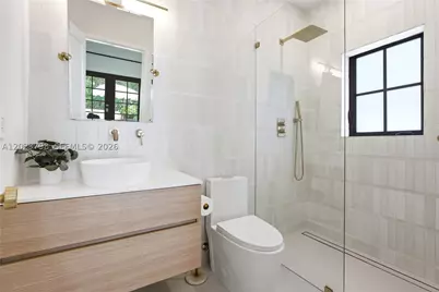 1220 Cordova, Coral Gables, FL 33134 - Photo 12