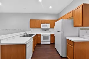 12966 Kings Crossing, Gibsonton, FL 33534 - Photo 14