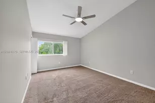 12966 Kings Crossing, Gibsonton, FL 33534 - Photo 18
