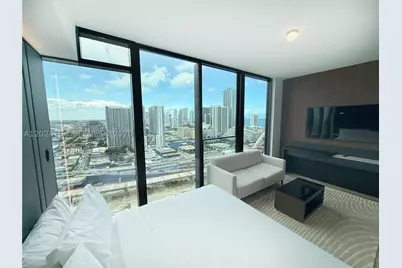 20 NE 11 #2601, Miami, FL 33132 - Photo 1