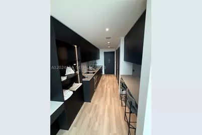20 NE 11 #2601, Miami, FL 33132 - Photo 4