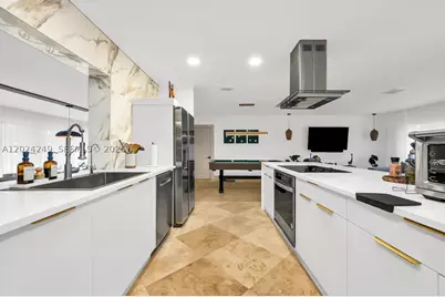 5250 NE 15th, Fort Lauderdale, FL 33334 - Photo 10