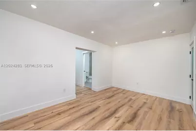 264 Navajo, Miami Springs, FL 33166 - Photo 22