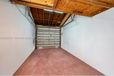 264 Navajo, Miami Springs, FL 33166 - Photo 14