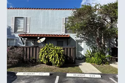 10806 N Kendall #P-26, Miami, FL 33176 - Photo 4