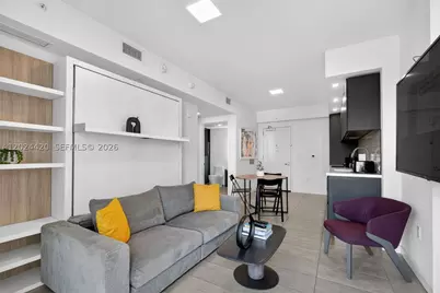 227 NE 2nd #2805, Miami, FL 33132 - Photo 2