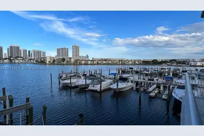 18061 Biscayne #1404, Aventura, FL 33160 - Photo 18