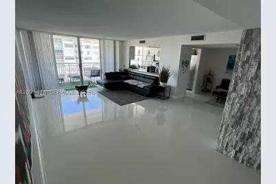 18061 Biscayne #1404, Aventura, FL 33160 - Photo 4