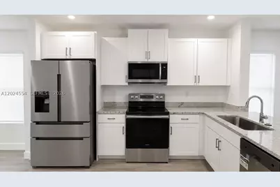 619 NE 4th, Florida City, FL 33034 - Photo 2