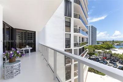 20281 E Country Club #510, Aventura, FL 33180 - Photo 16
