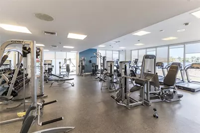 20281 E Country Club #510, Aventura, FL 33180 - Photo 36