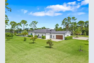 2798 Palm Deer, Loxahatchee, FL 33470 - Photo 4