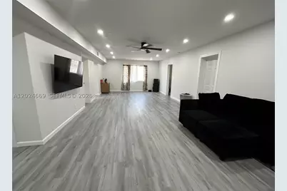404 NW 18th, Fort Lauderdale, FL 33311 - Photo 8