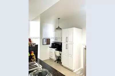 19960 Highland Lakes, Miami, FL 33179 - Photo 12