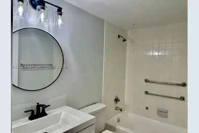 850 SW 133rd #106B, Pembroke Pines, FL 33027 - Photo 16