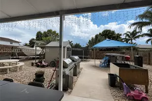 15302 SW 180th, Miami, FL 33187 - Photo 14