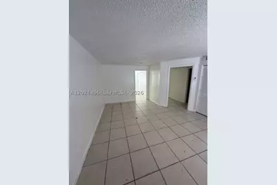 6921 Pembroke #6927, Pembroke Pines, FL 33023 - Photo 10