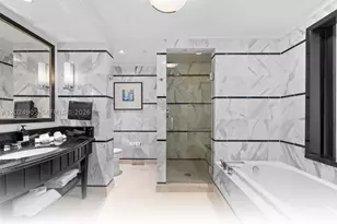 4391 Collins, Miami Beach, FL 33140 - Photo 12