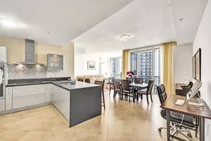 18201 Collins, Sunny Isles Beach, FL 33160 - Photo 4