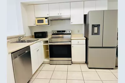 5085 NW 7th #909, Miami, FL 33126 - Photo 4
