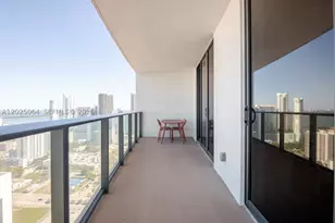 1600 NE 1, Miami, FL 33132 - Photo 22