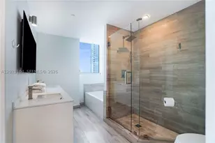 1300 Brickell Bay, Miami, FL 33131 - Photo 16