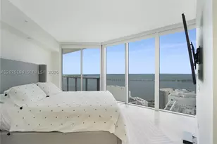 1300 Brickell Bay, Miami, FL 33131 - Photo 6