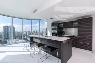 200 Biscayne Blvd, Miami, FL 33131 - Photo 6