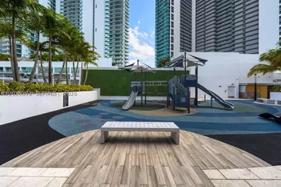 851 NE 1st #3909, Miami, FL 33132 - Photo 38