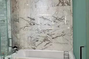 851 NE 1st, Miami, FL 33132 - Photo 22