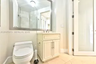 848 Brickell Key, Miami, FL 33131 - Photo 20