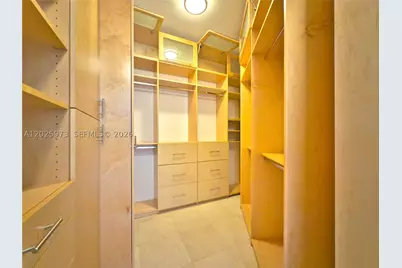 848 Brickell Key #306, Miami, FL 33131 - Photo 14
