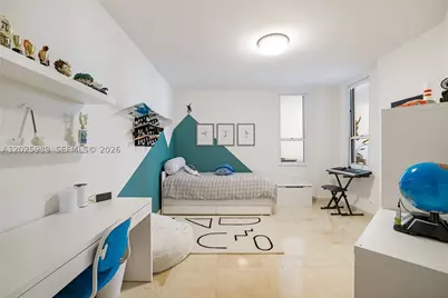 701 Brickell Key #512, Miami, FL 33131 - Photo 12