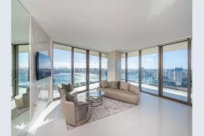 18975 Collins #3105, Sunny Isles Beach, FL 33160 - Photo 2