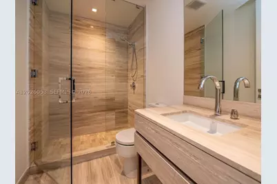 18975 Collins #3105, Sunny Isles Beach, FL 33160 - Photo 24