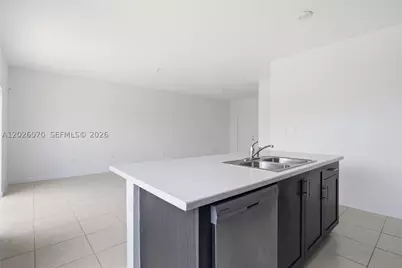 10218 SW 231st, Cutler Bay, FL 33190 - Photo 12