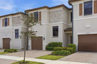 10218 SW 231st, Cutler Bay, FL 33190 - Photo 4
