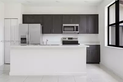 10218 SW 231st, Cutler Bay, FL 33190 - Photo 8