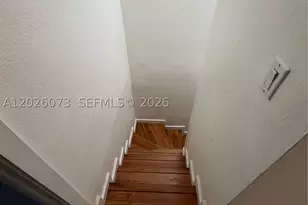 8430 NW 8th, Miami, FL 33126 - Photo 16