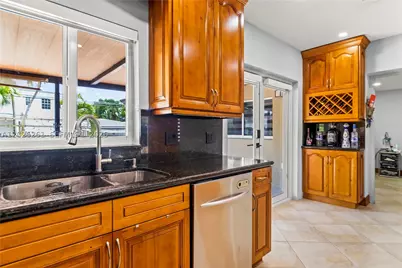 6250 SW 20, Miami, FL 33155 - Photo 6