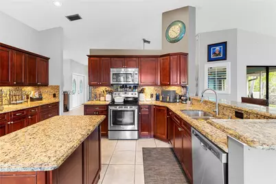 150 SW 127th, Plantation, FL 33325 - Photo 16
