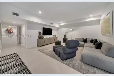 10659 NE Quaybridge #C5, Miami, FL 33138 - Photo 12