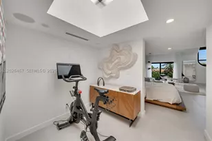 10659 NE Quaybridge, Miami, FL 33138 - Photo 28