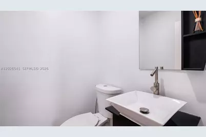 4390 W 12th #18B, Hialeah, FL 33012 - Photo 18