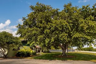 19505 SW 272nd, Homestead, FL 33031 - Photo 8