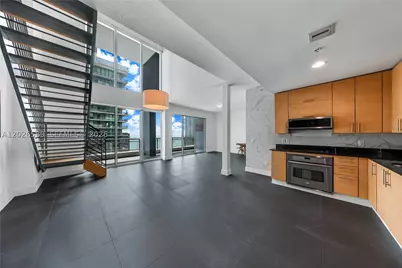 60 SW 13th #4404, Miami, FL 33130 - Photo 2