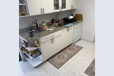 2924 Collins #301, Miami Beach, FL 33140 - Photo 8