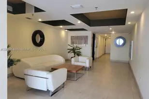 2924 Collins, Miami Beach, FL 33140 - Photo 14